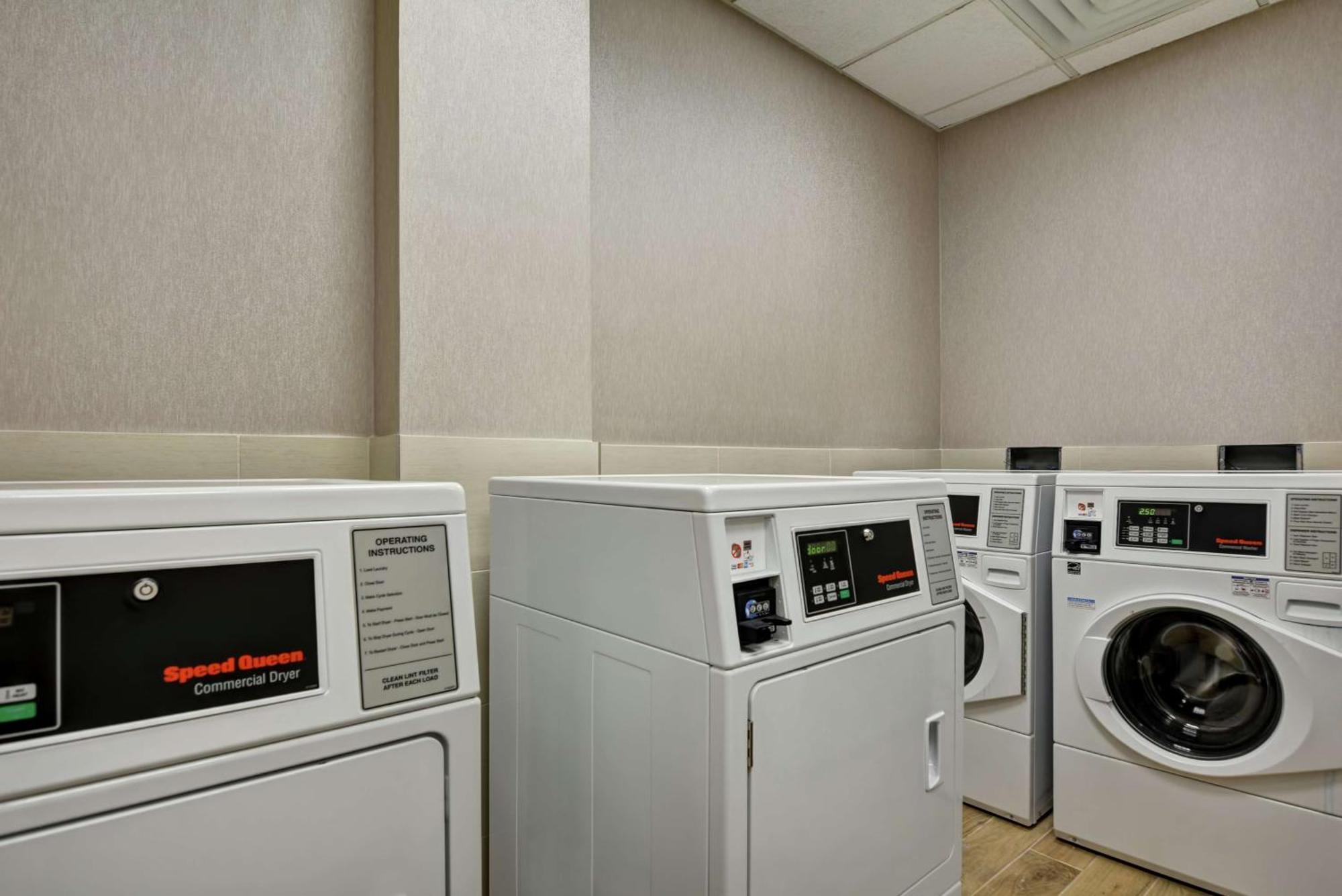 Hampton Inn & Suites בוינטון ביץ' מראה חיצוני תמונה