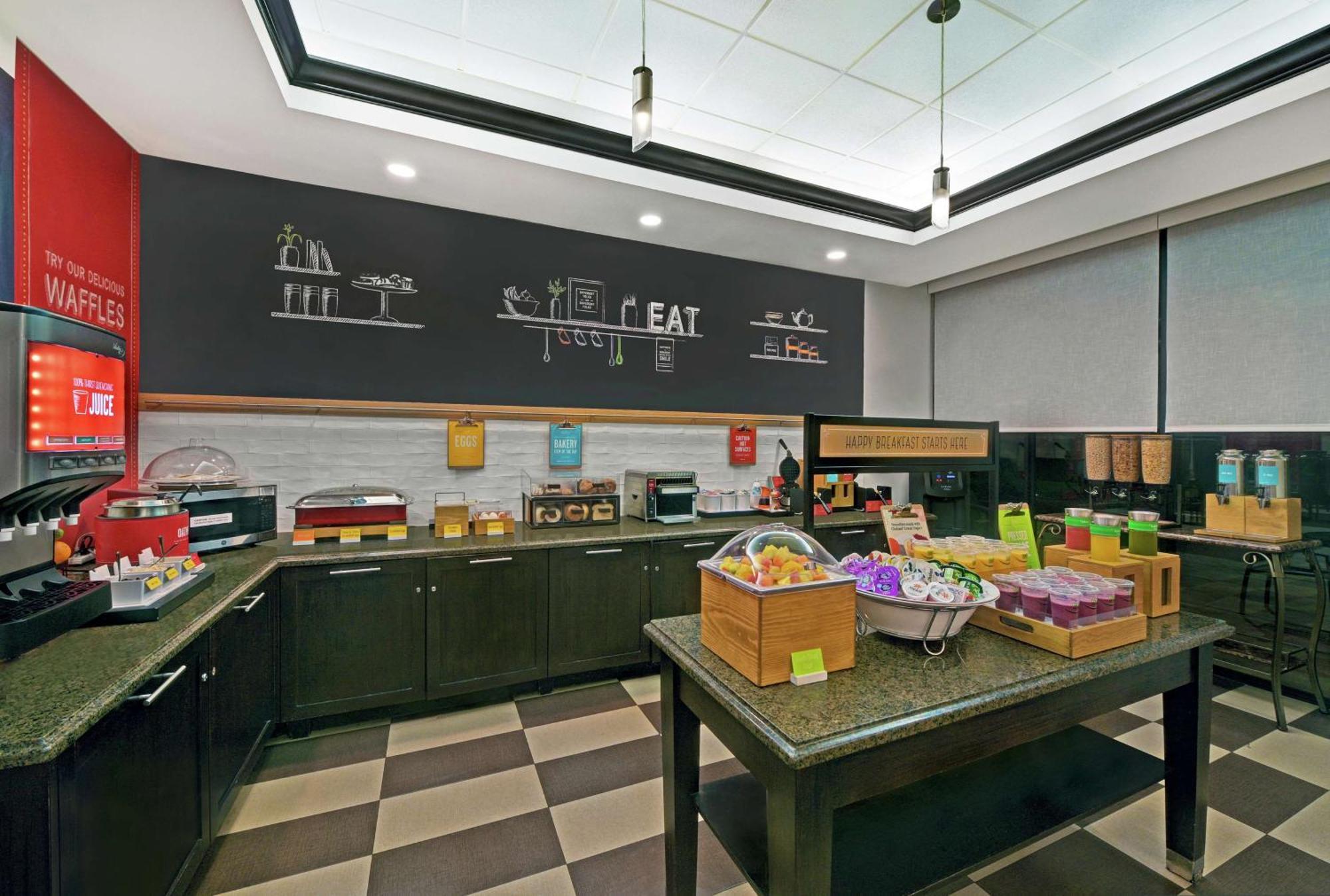 Hampton Inn & Suites בוינטון ביץ' מראה חיצוני תמונה